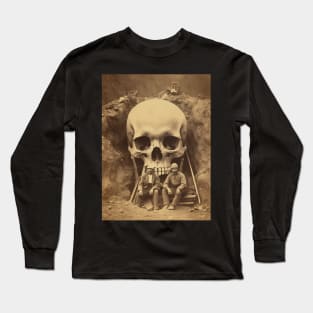 The big skull Long Sleeve T-Shirt